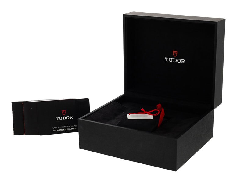 Tudor Royal M28600-0003
